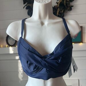Elegant Navy Blue Women's bathing suit Top